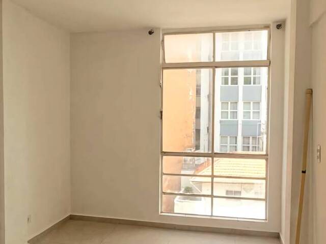 #183D - Apartamento para Venda em São Paulo - SP - 1